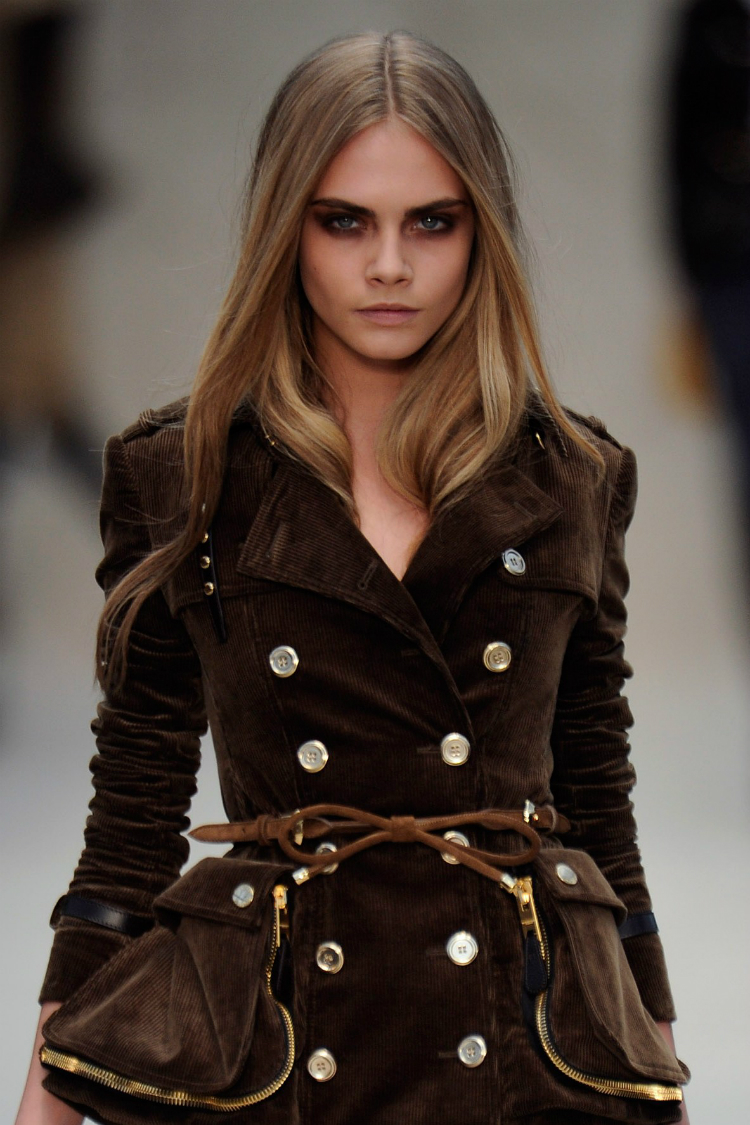6burberry-signature-beautylooks-01.jpg