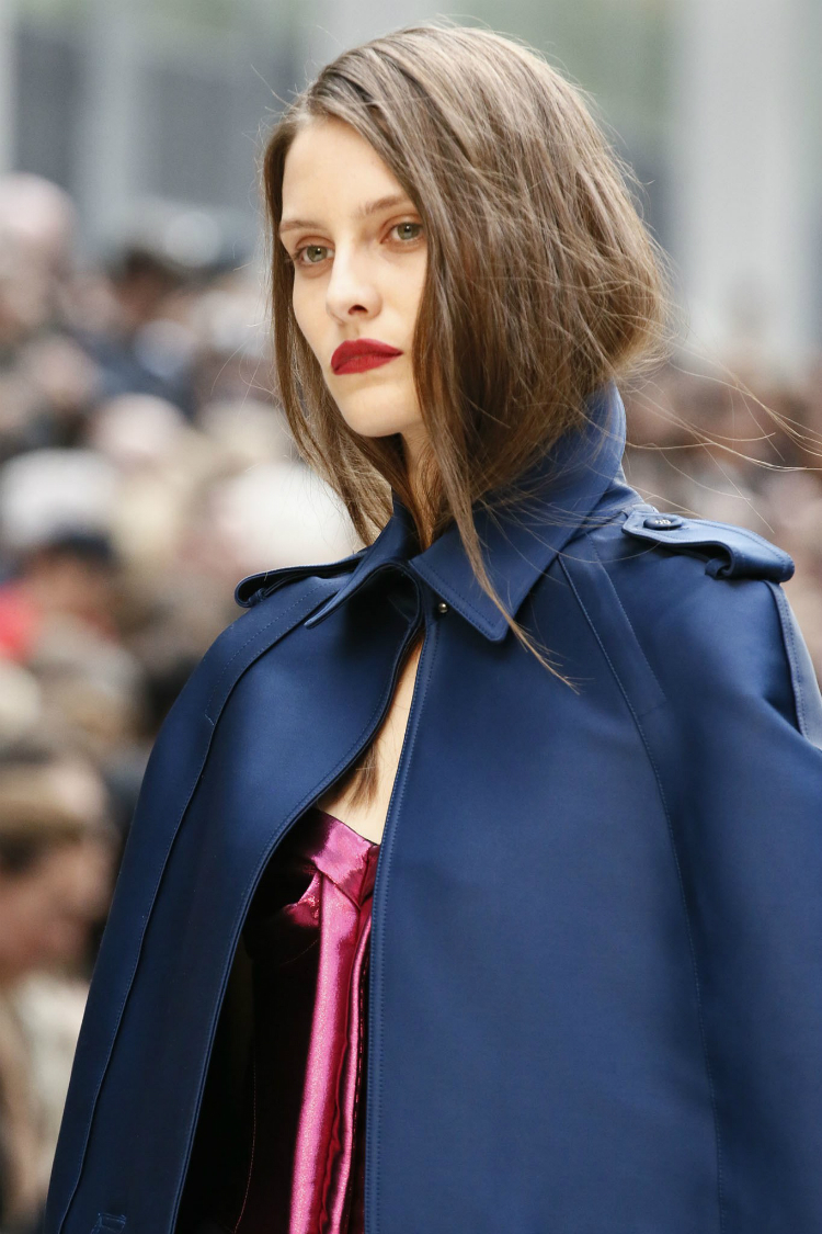 6burberry-signature-beautylooks-04.jpg