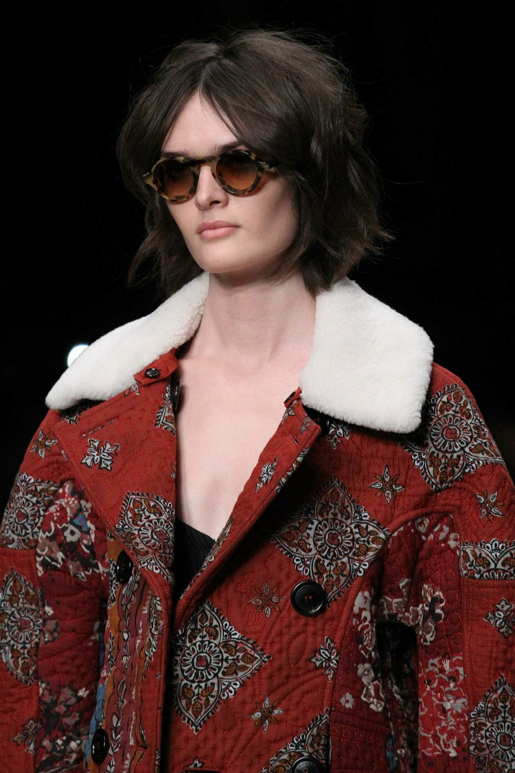 6burberry-signature-beautylooks-06.jpg