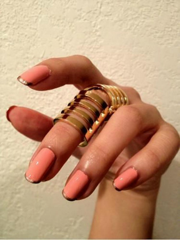 6different-manicures-02.jpg