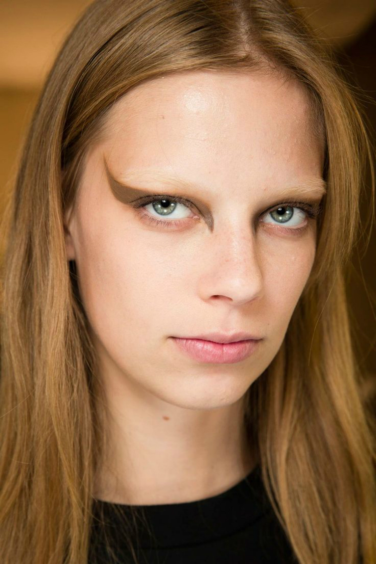 6givenchy-best-beauty-looks-tisci-04.jpg
