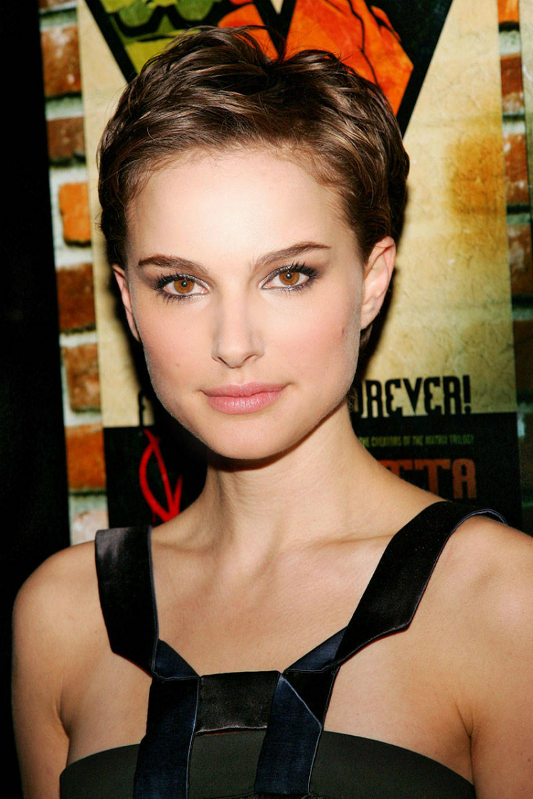 7Pixiecuts-celebs-04.jpg