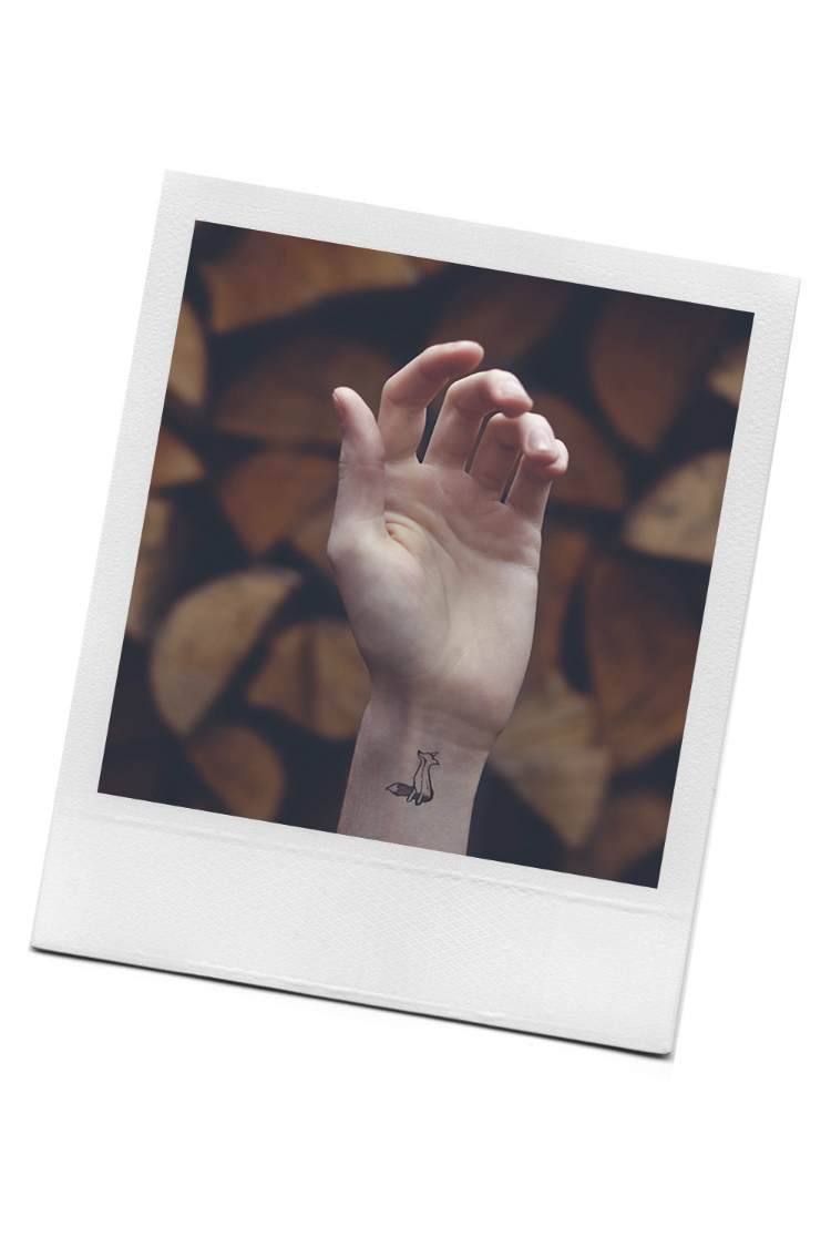 7tinytattoos_07.jpg