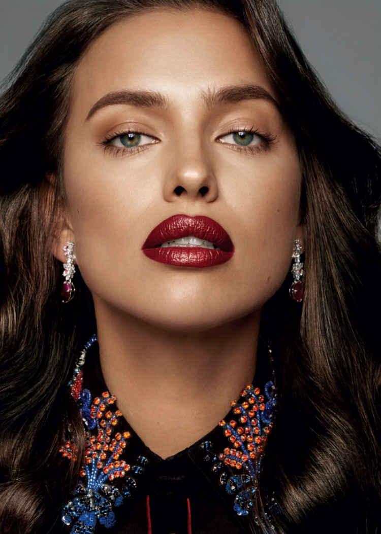 Irina-Shayk-Glamour-Russia-October-2016-Cover-Photoshoot03.jpg