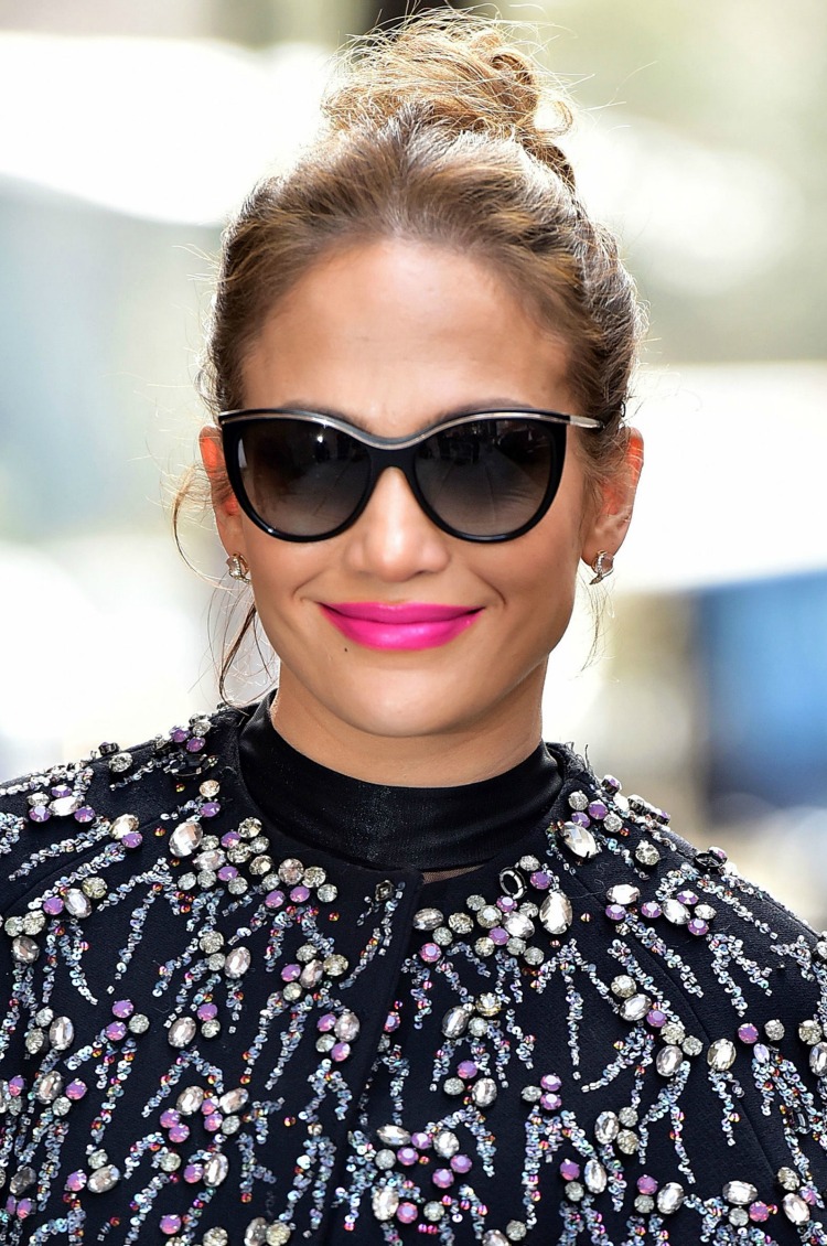 beauty-secret-jennifer-lopez-01.jpg