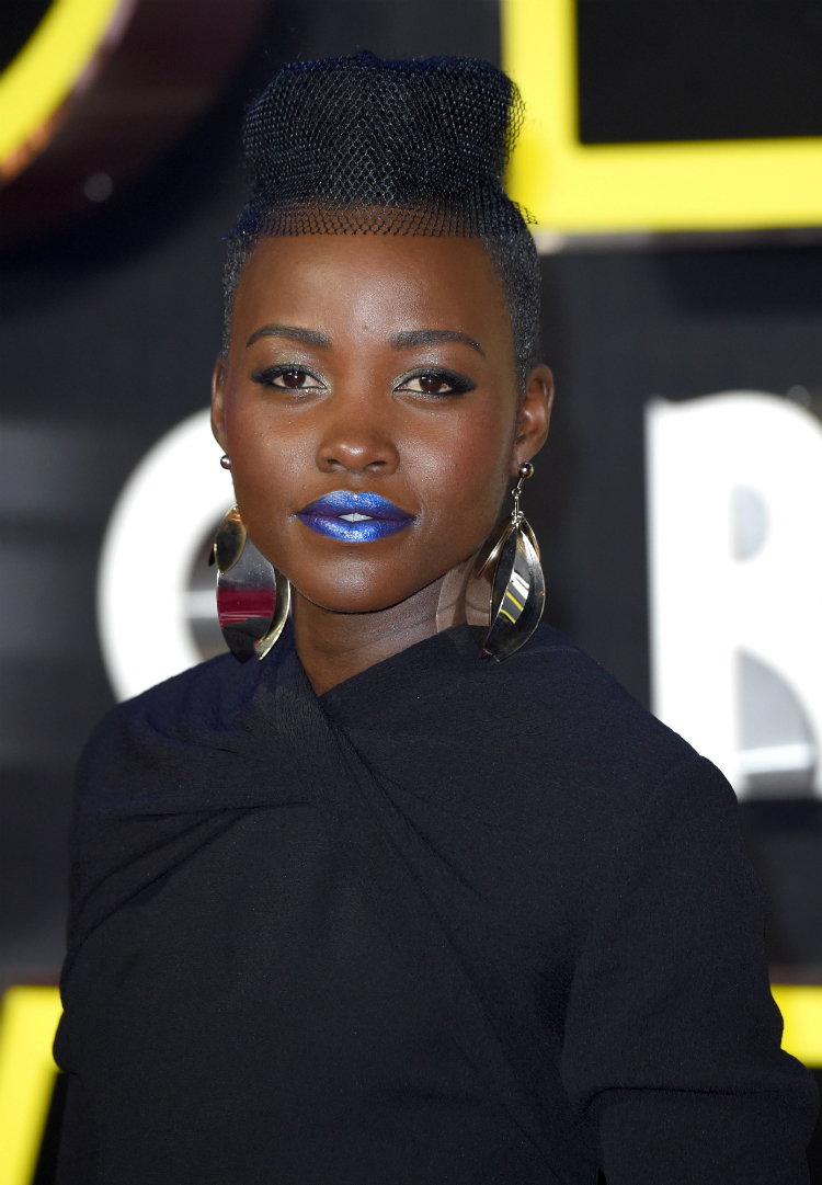 blue-lipstick-trend-03.jpg