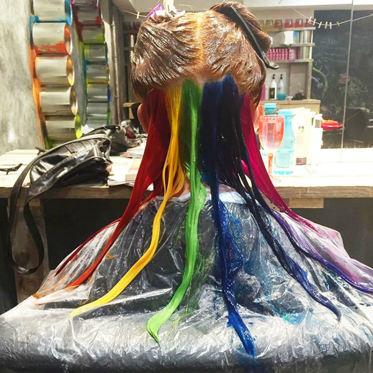 hidden-rainbow-hair-02.jpg