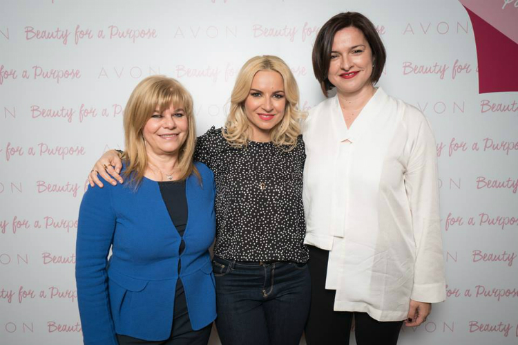 avon-pressday-april16-03.jpg