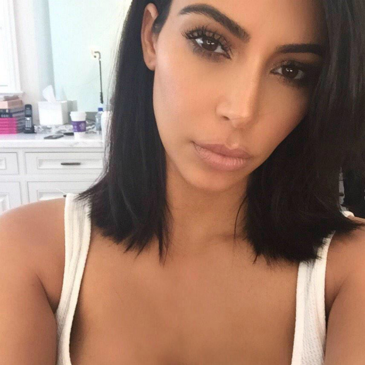 kimk750.jpg