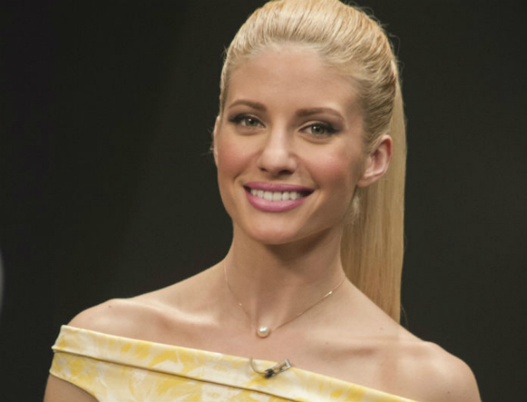 3greek-celeb-secrets-03.jpg