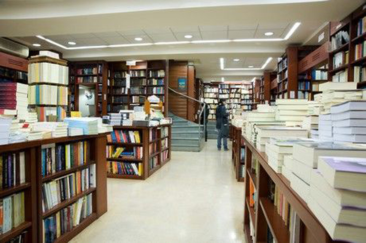 politeia750.jpg