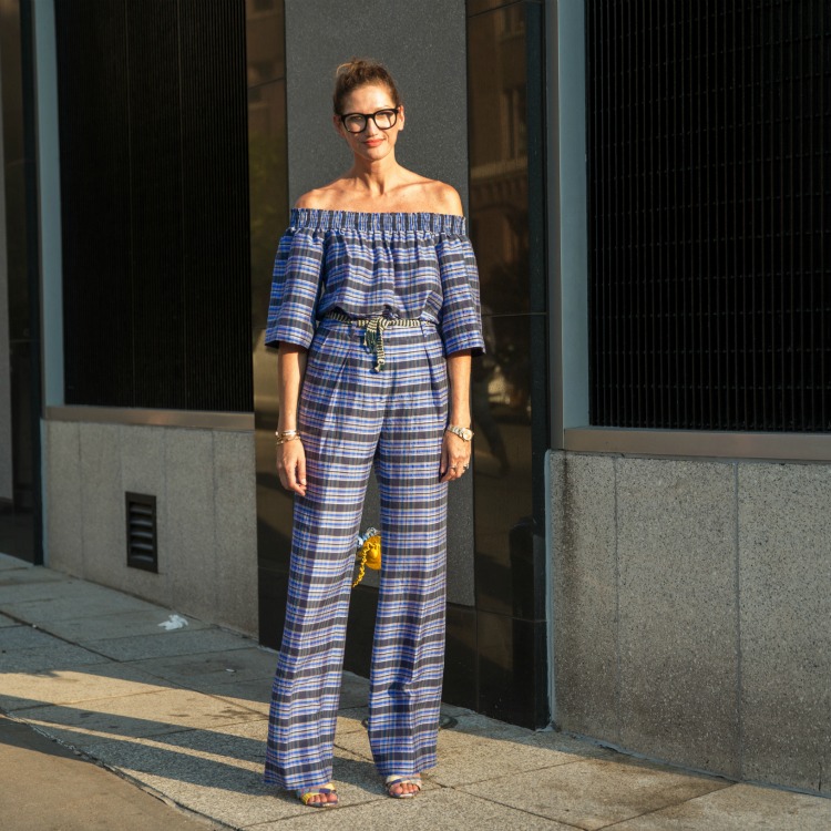 3outfitsinur30s_01.jpg