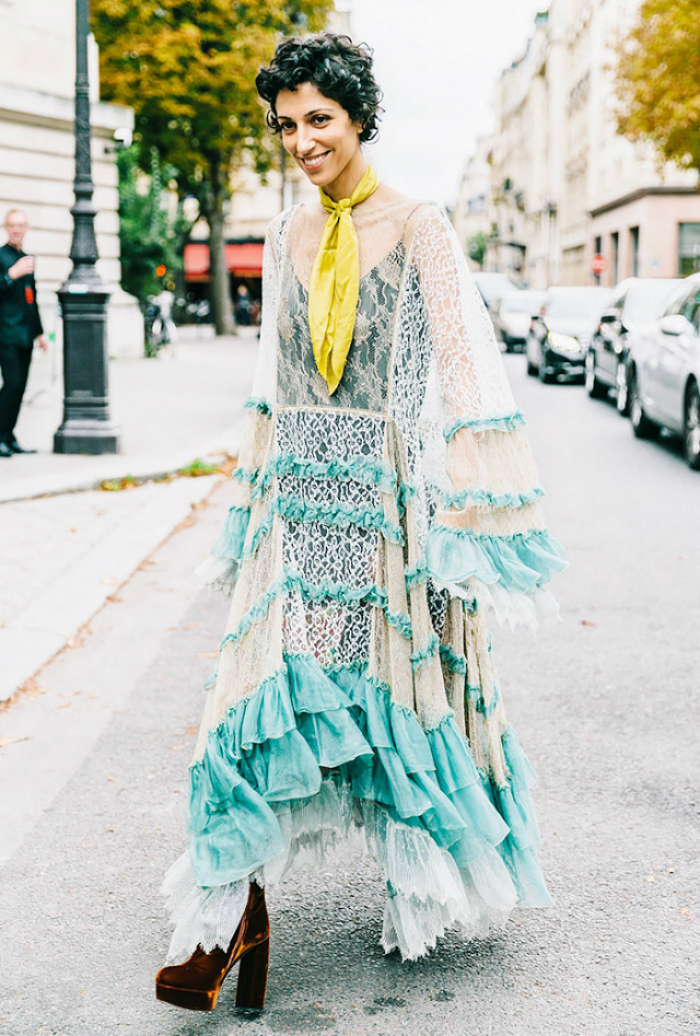 6-cool-ways-to-wear-your-scarf-06.jpg