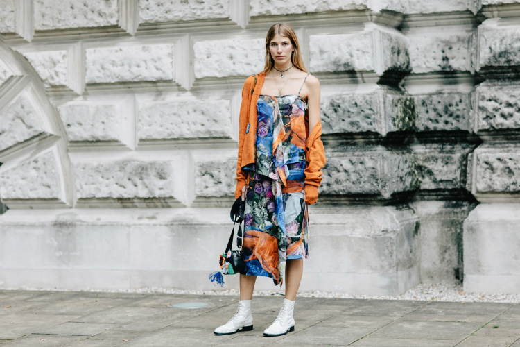 5fresh-takes-on-a-floral-dress-05.jpg