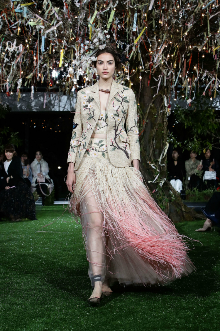 8hc-dior-spring2017-collection-03.jpg