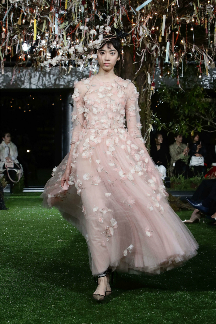 8hc-dior-spring2017-collection-04.jpg