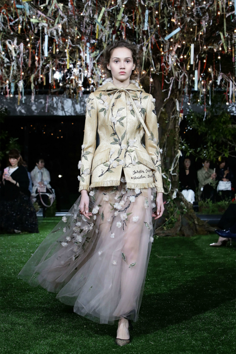 8hc-dior-spring2017-collection-05.jpg
