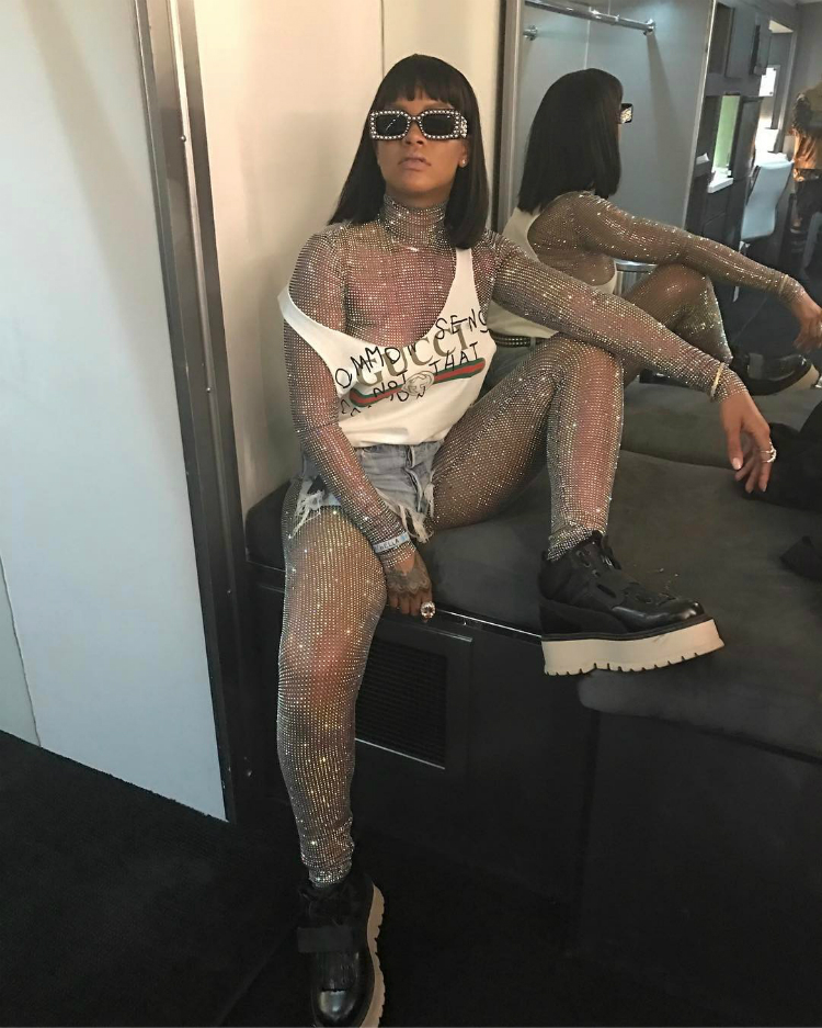 9celebsatcoachella-looks-07.jpg