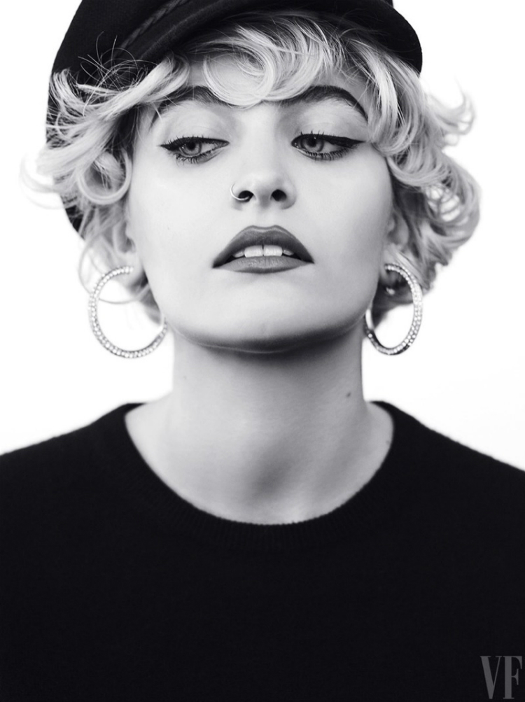 Paris-Jackson-Vanity-Fair-Magazine-May-2017-Photoshoot02.jpg