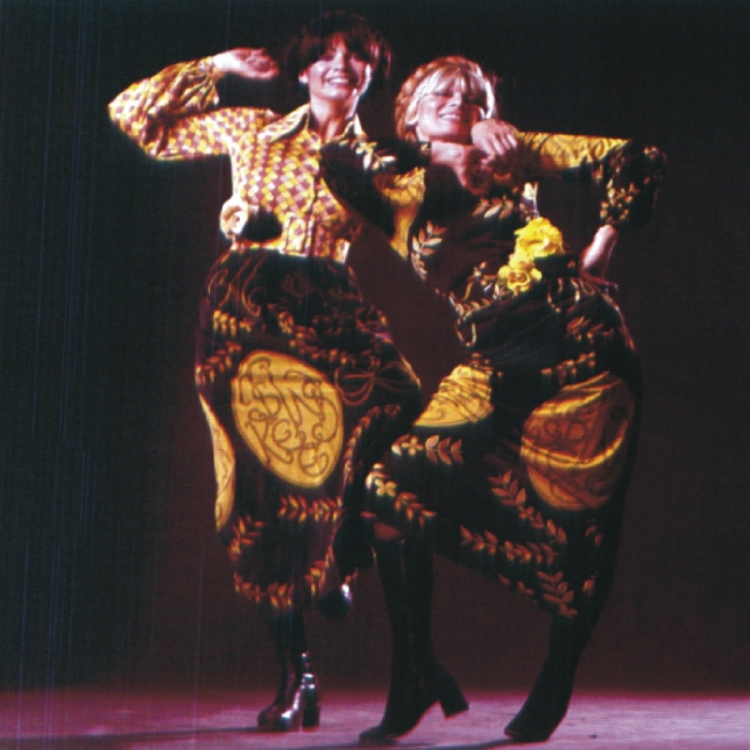 yannis-tseklenis-04.jpg