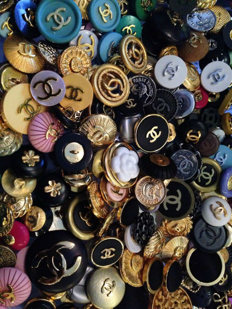 buttons.jpg