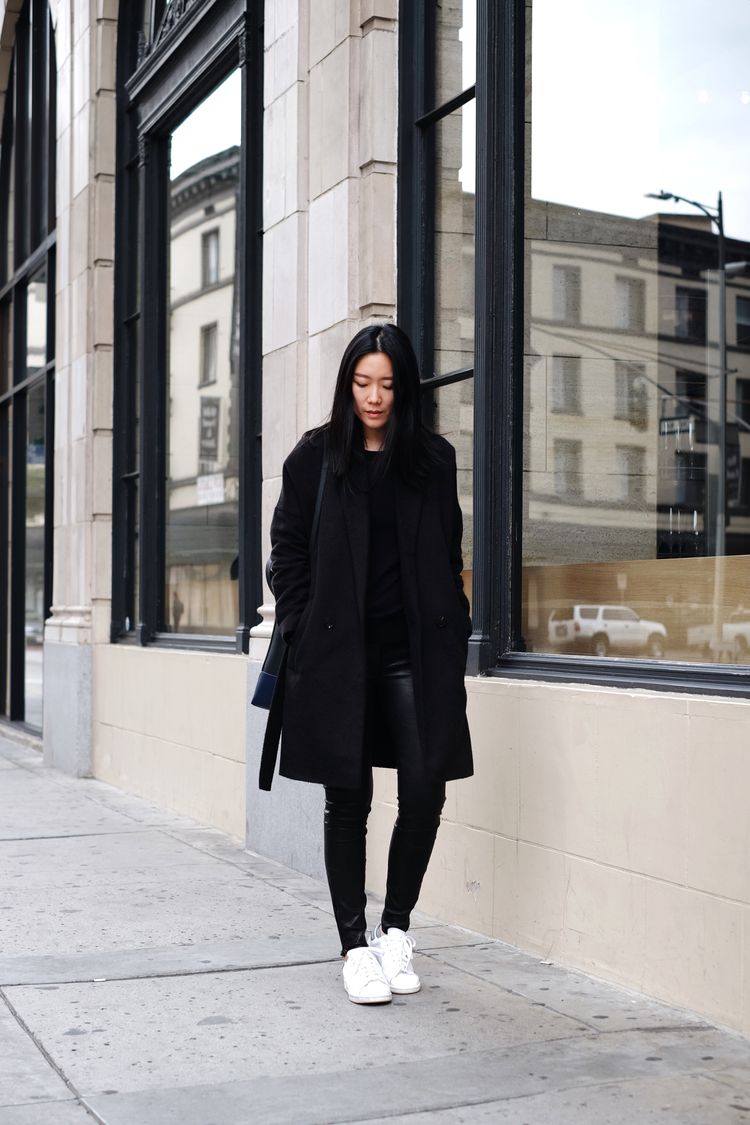 3looks-that-prove-that-leatherloeggins-arethebest-01.jpg