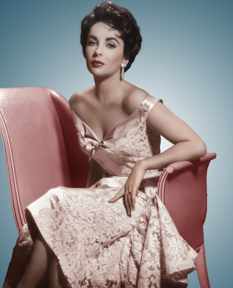 7elizabethtaylor-fashion-items-style-02.jpg
