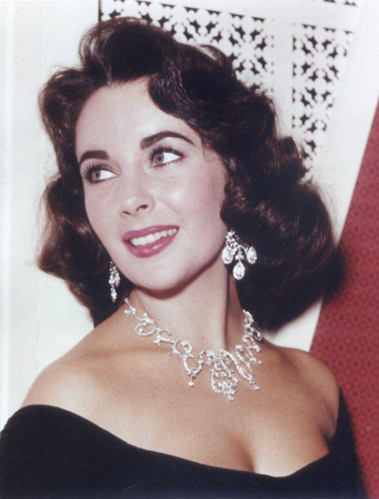 7elizabethtaylor-fashion-items-style-03.jpg