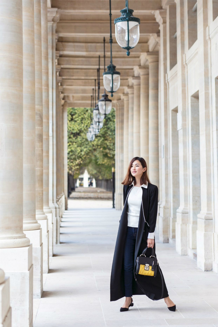 3trenchcoat-ways-to-wear-03.jpg