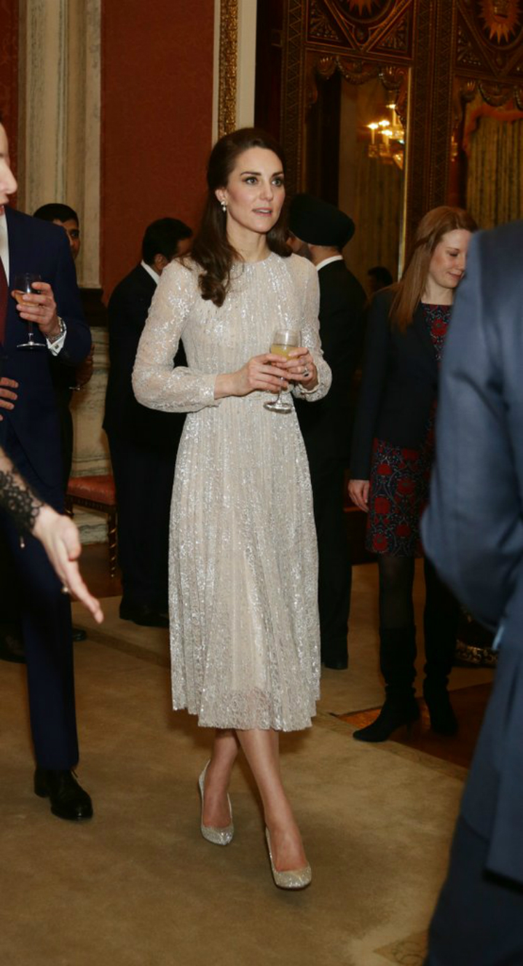 7staples-at-katemiddletons-wardrobe-04.jpg