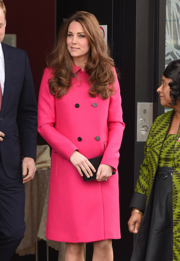 7staples-at-katemiddletons-wardrobe-06.jpg