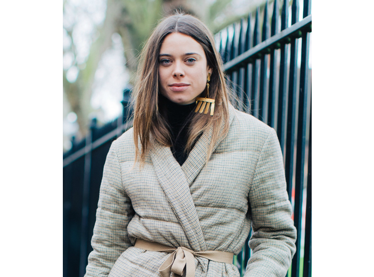8photos-statement-earrings-paris-08.jpg