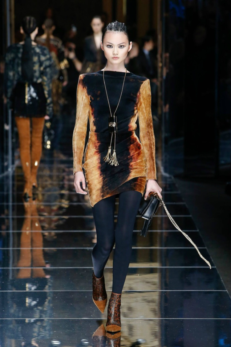 Balmain-Fall-Winter-2017-Runway14.jpg