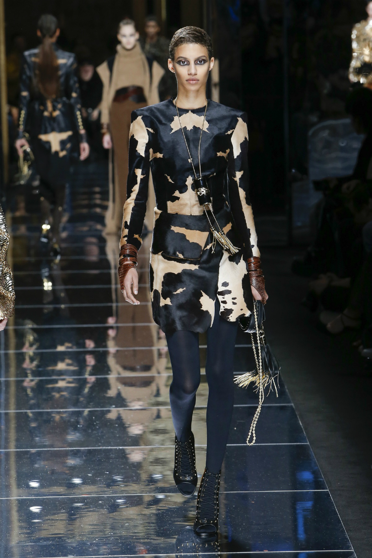 Balmain-Fall-Winter-2017-Runway37.jpg
