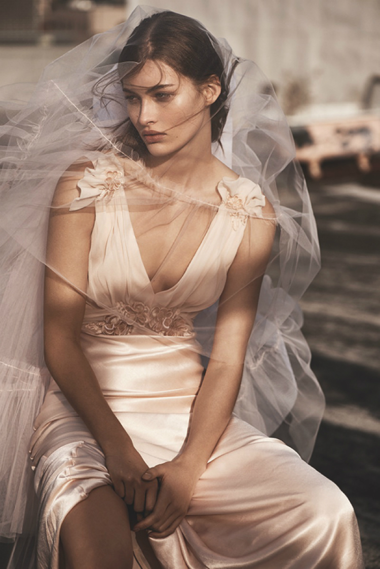 Topshop-Bride-Wedding-Dresses-2017-Campaign14.jpg