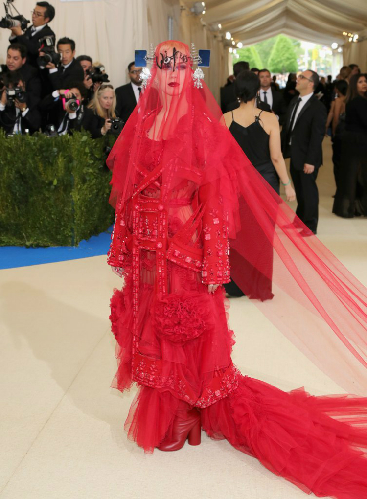 2017metgala-bestdressed-05.jpg