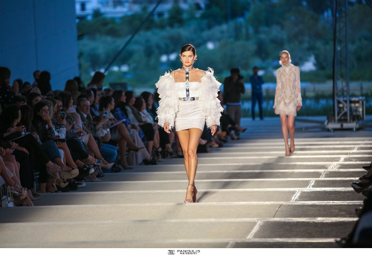 2017ss_celia_hautecouture_03.jpg