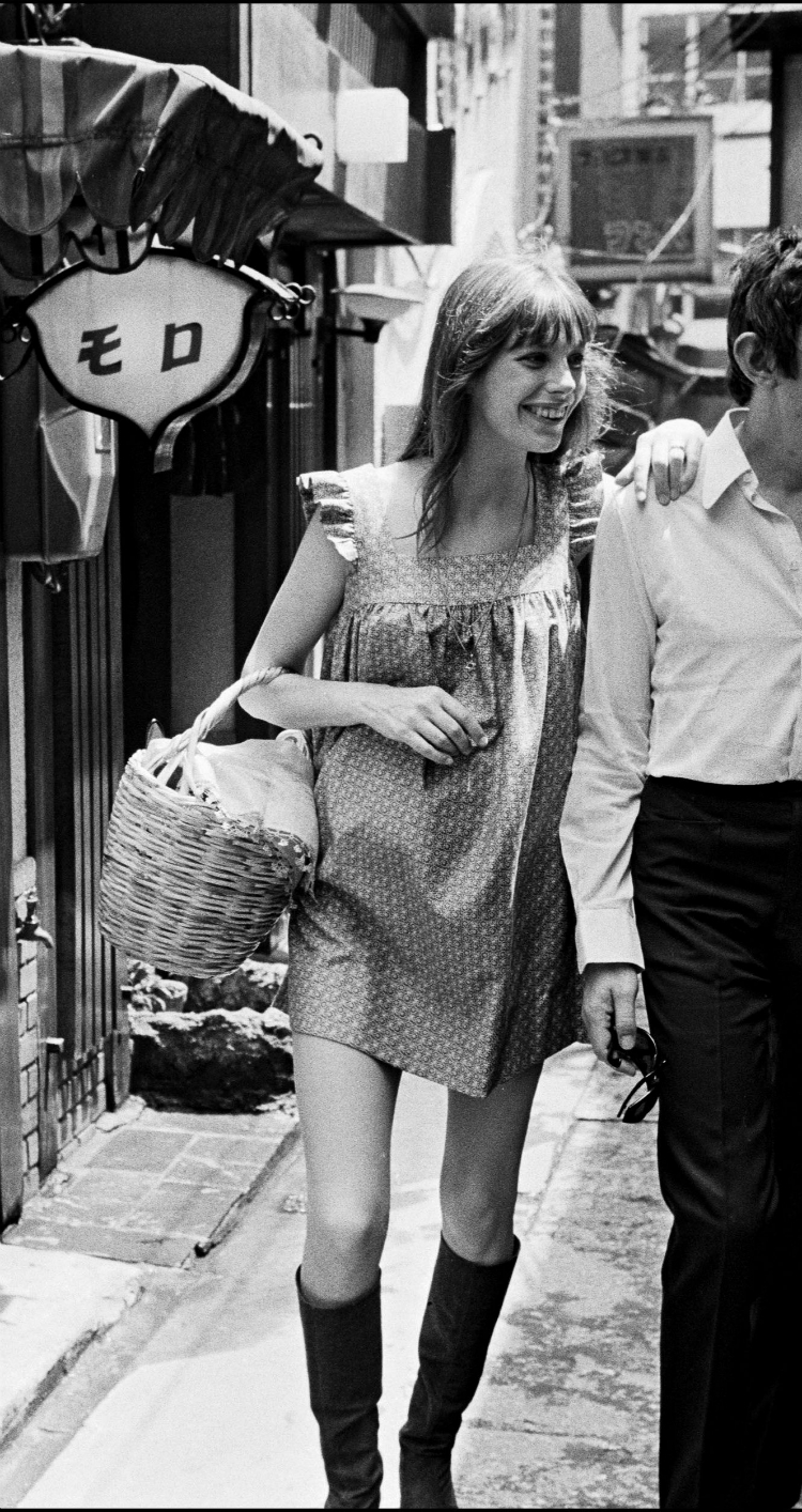 7iconiclooksfrom7iconicwomen_03.jpg