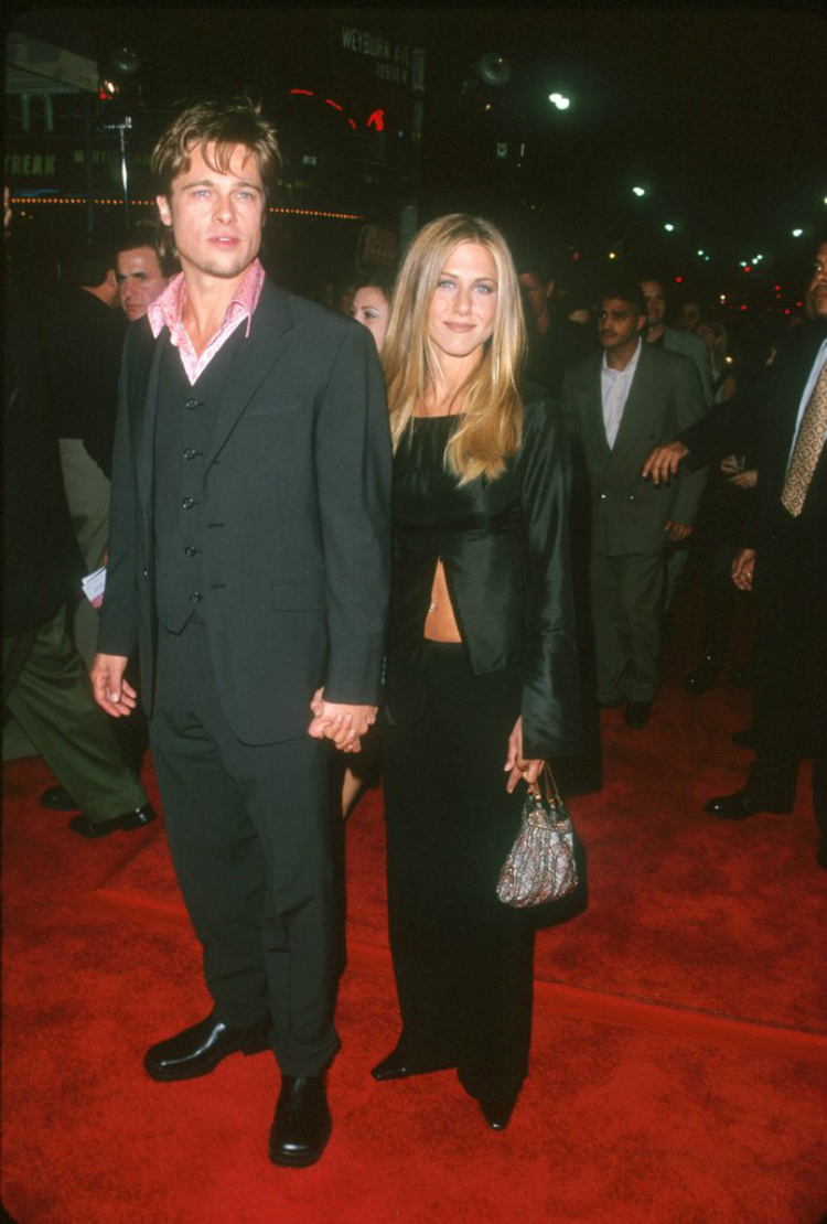 90slooks-jenniferaniston-01.jpg