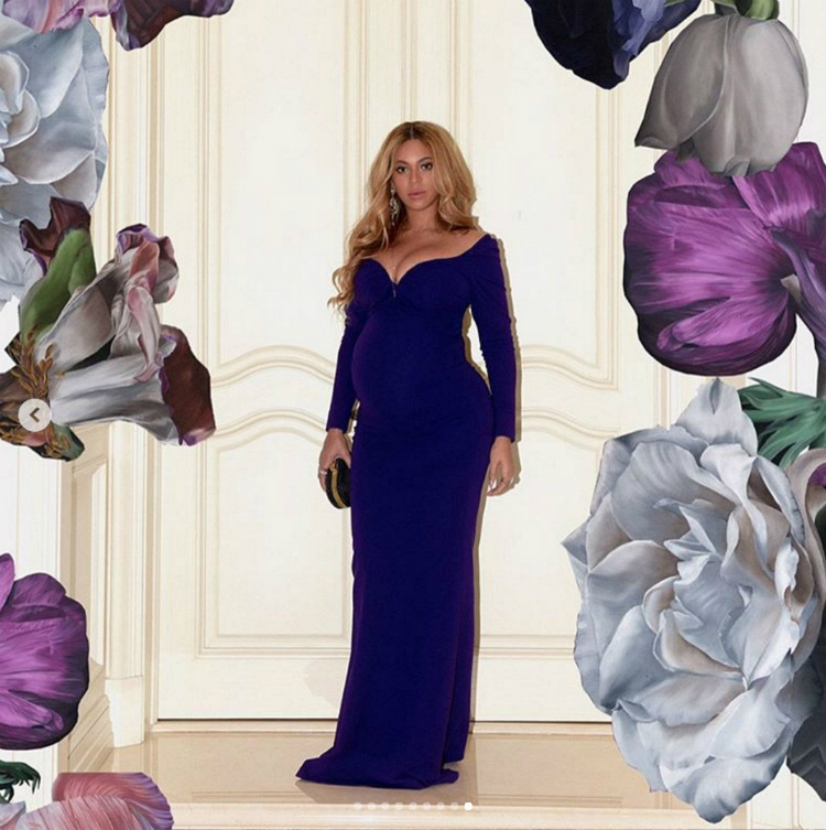 bey-pregnant-looks-05.jpg