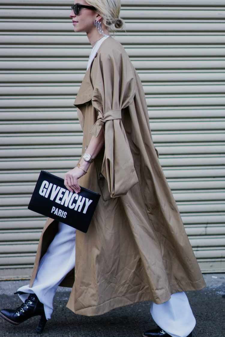 clutchbags_ss_comeback_01.jpg