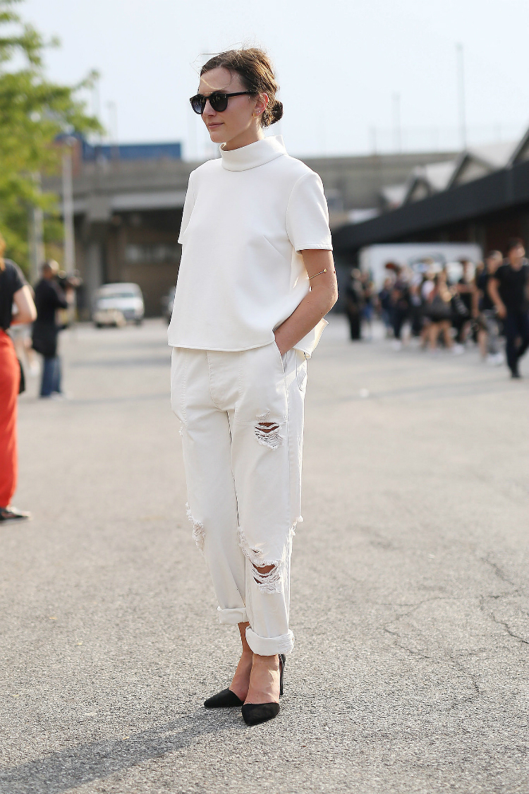whitejeanstricks_2.jpg