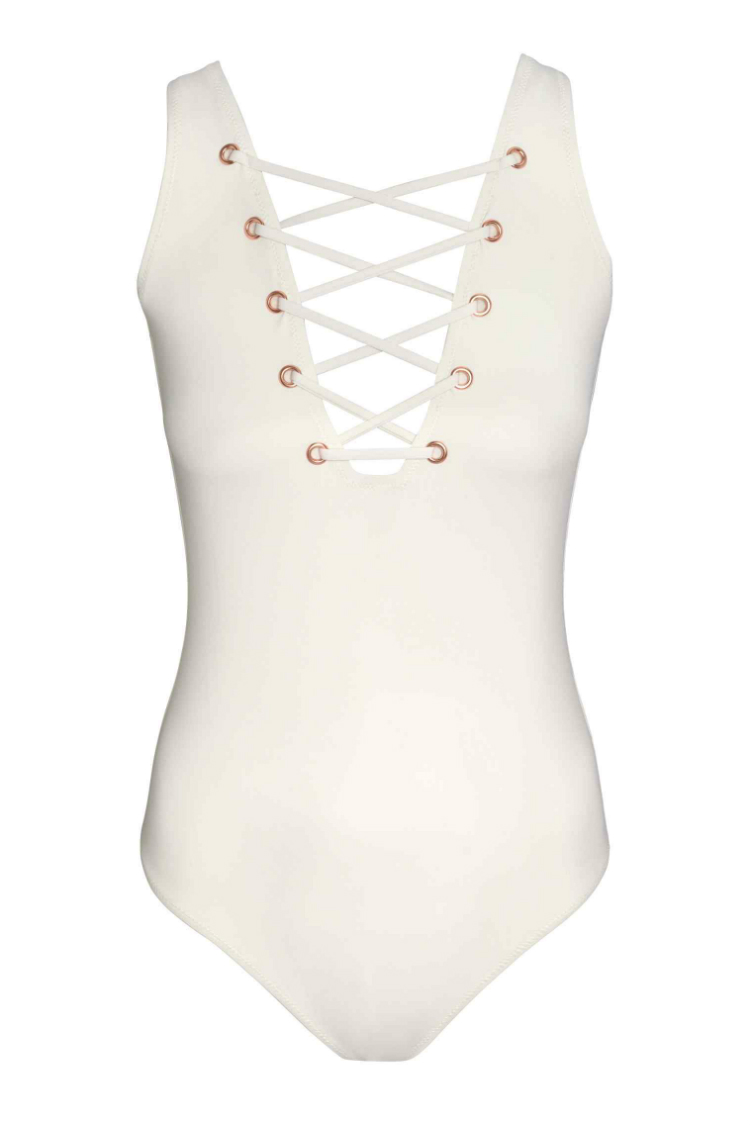 5whiteswimsuit-03.jpg