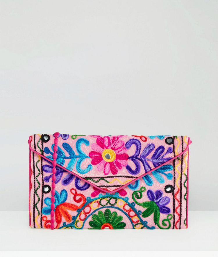 6colorfulaccessories-03.jpg