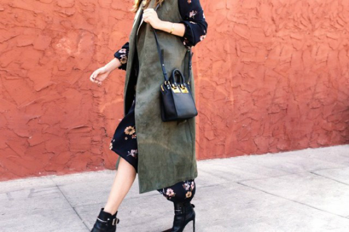 5fashionitemsallbloggershave-05.jpg