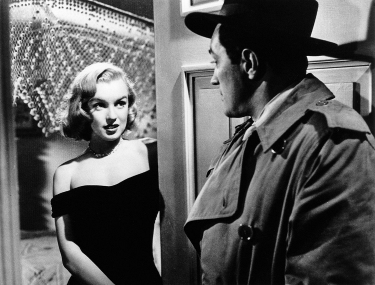 5iconic-lbds-cinema-02.jpg