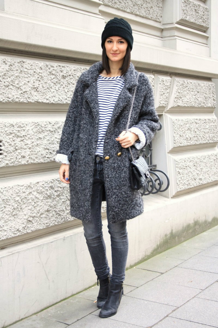 5jacketsallwomenshouldown_05.jpg