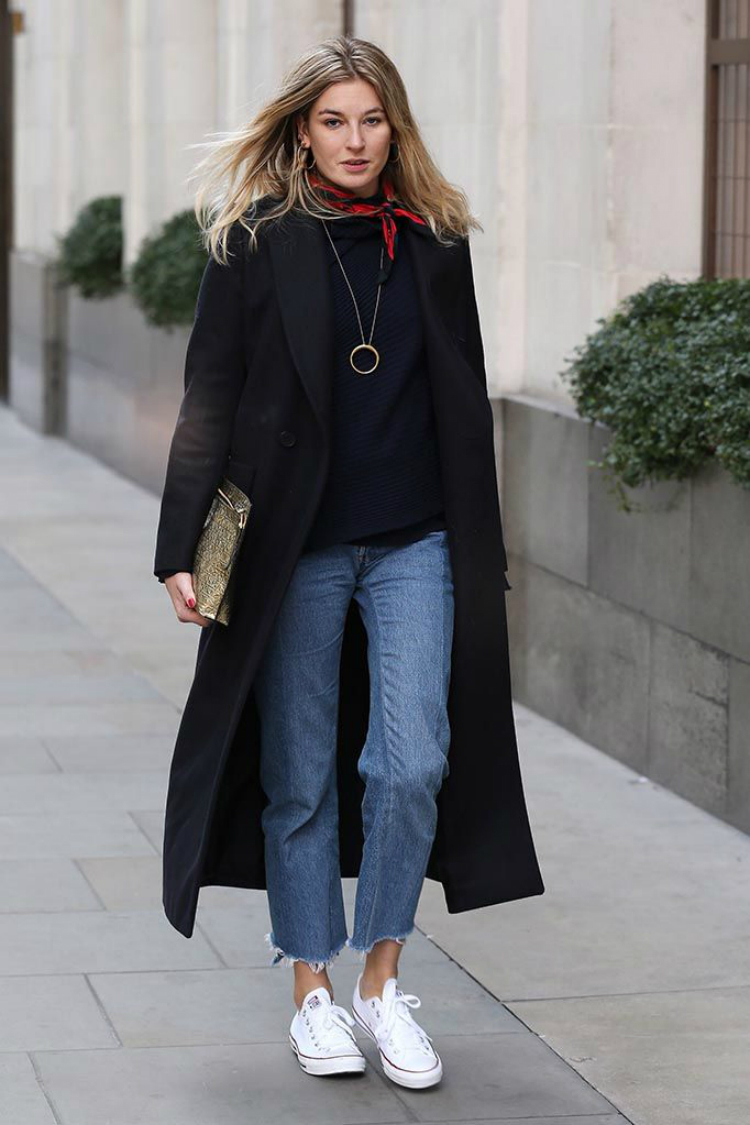 5looks-with-neckchief-01.jpg