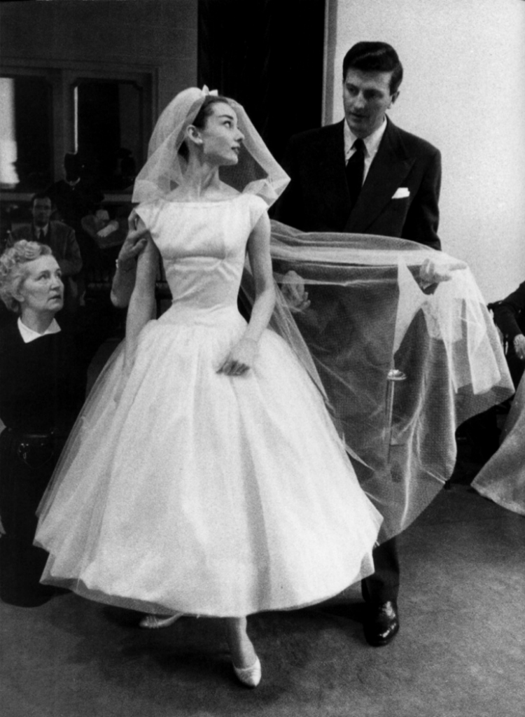 Audrey-Hepburn&Givenchy_02.jpg