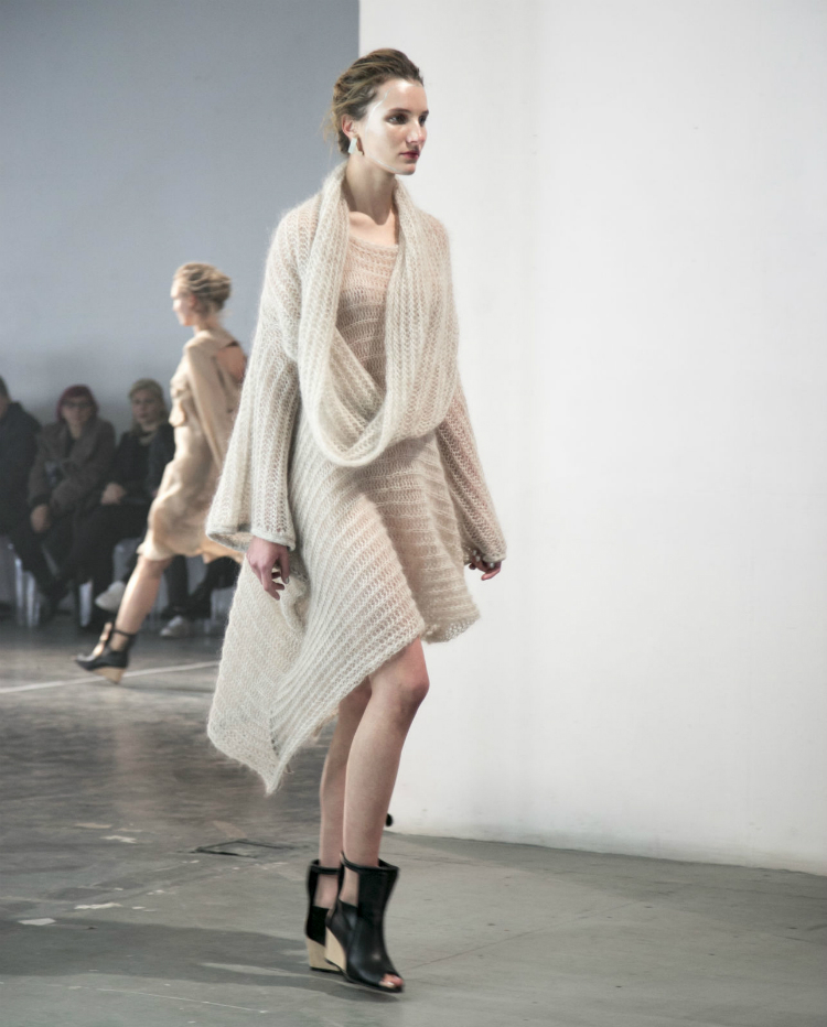 aw1617_ioannakourbela_08.jpg